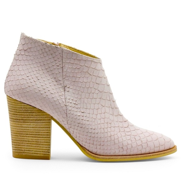 EDWARD MELLER Shoes - EDWARD MELLER VALIANT SIDE ZIP BOOTIE